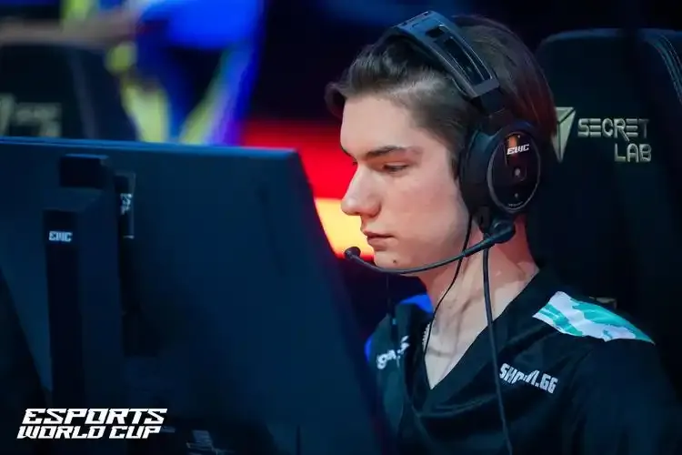 Esports World Cup 2026: Natus Vincere vs Legacy